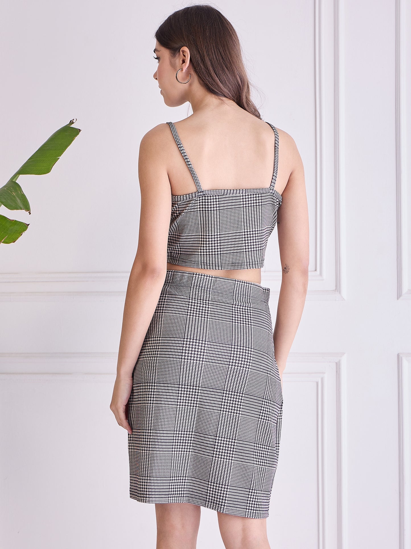Women’s Gray&White Checkered Co-ord Blazer ,Top & Skirt Set