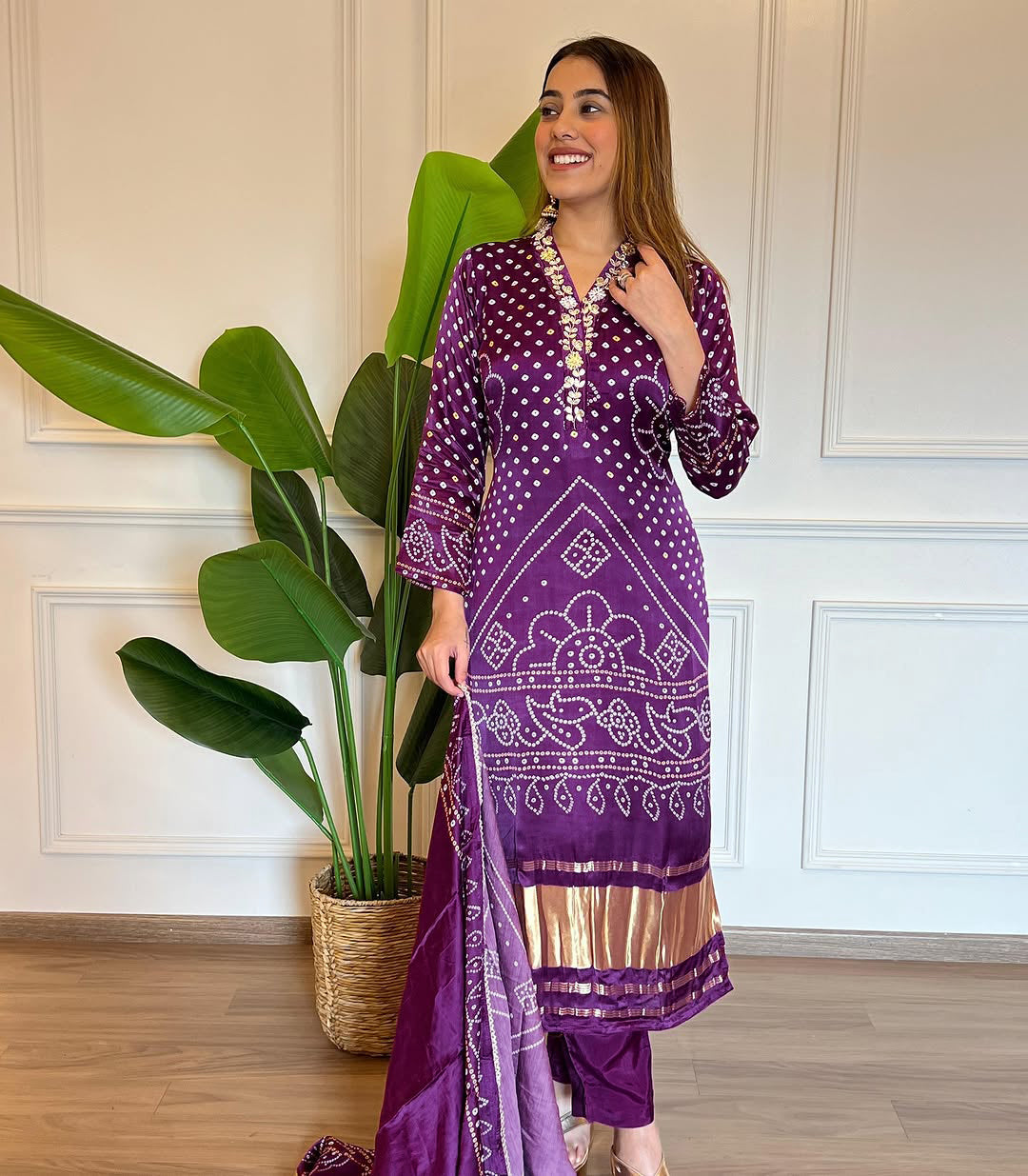 Women Bandhni Printed Kurta With Trousers & Dupatta