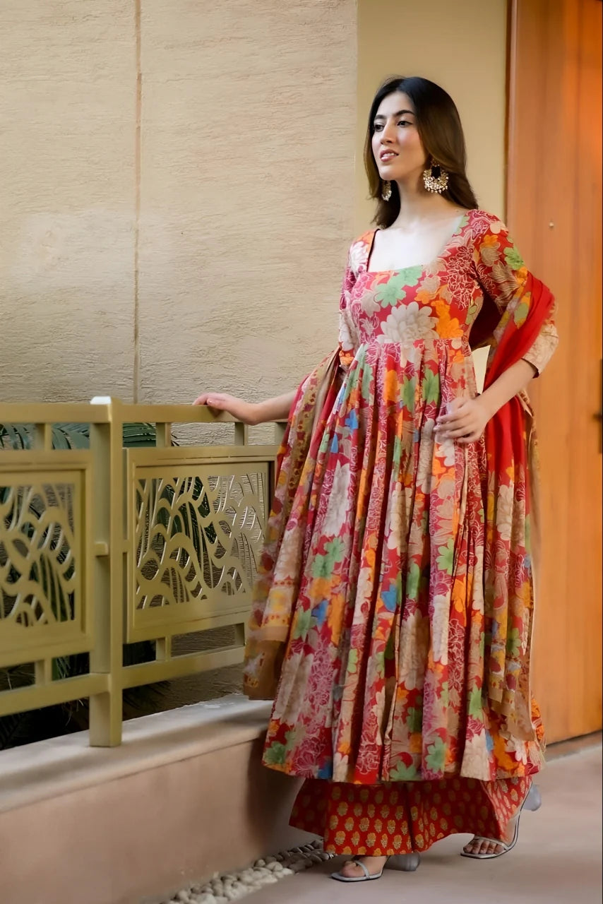 Women Floral Printed Cotton Kurta With Trousers & Dupatta