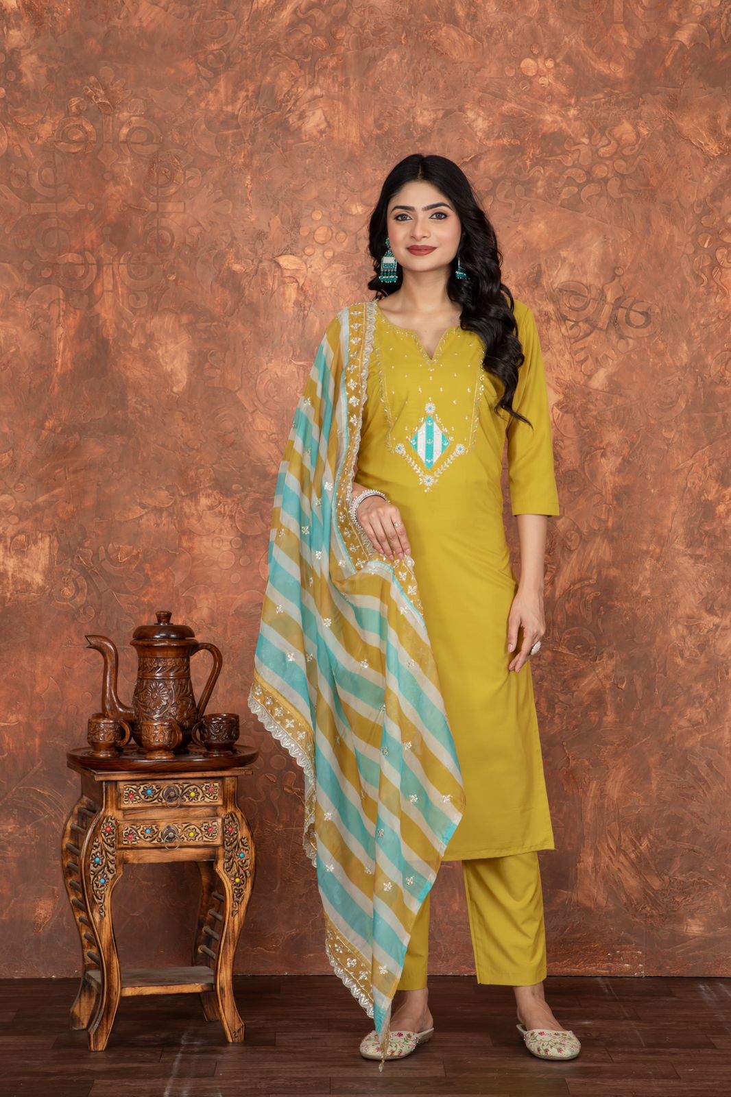 Women Embroidered Kurta With Pant & Dupatta