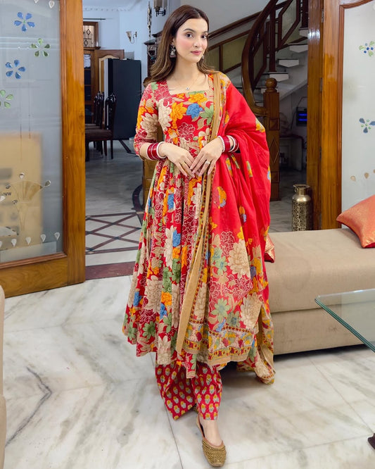 Women Floral Printed Cotton Kurta With Trousers & Dupatta