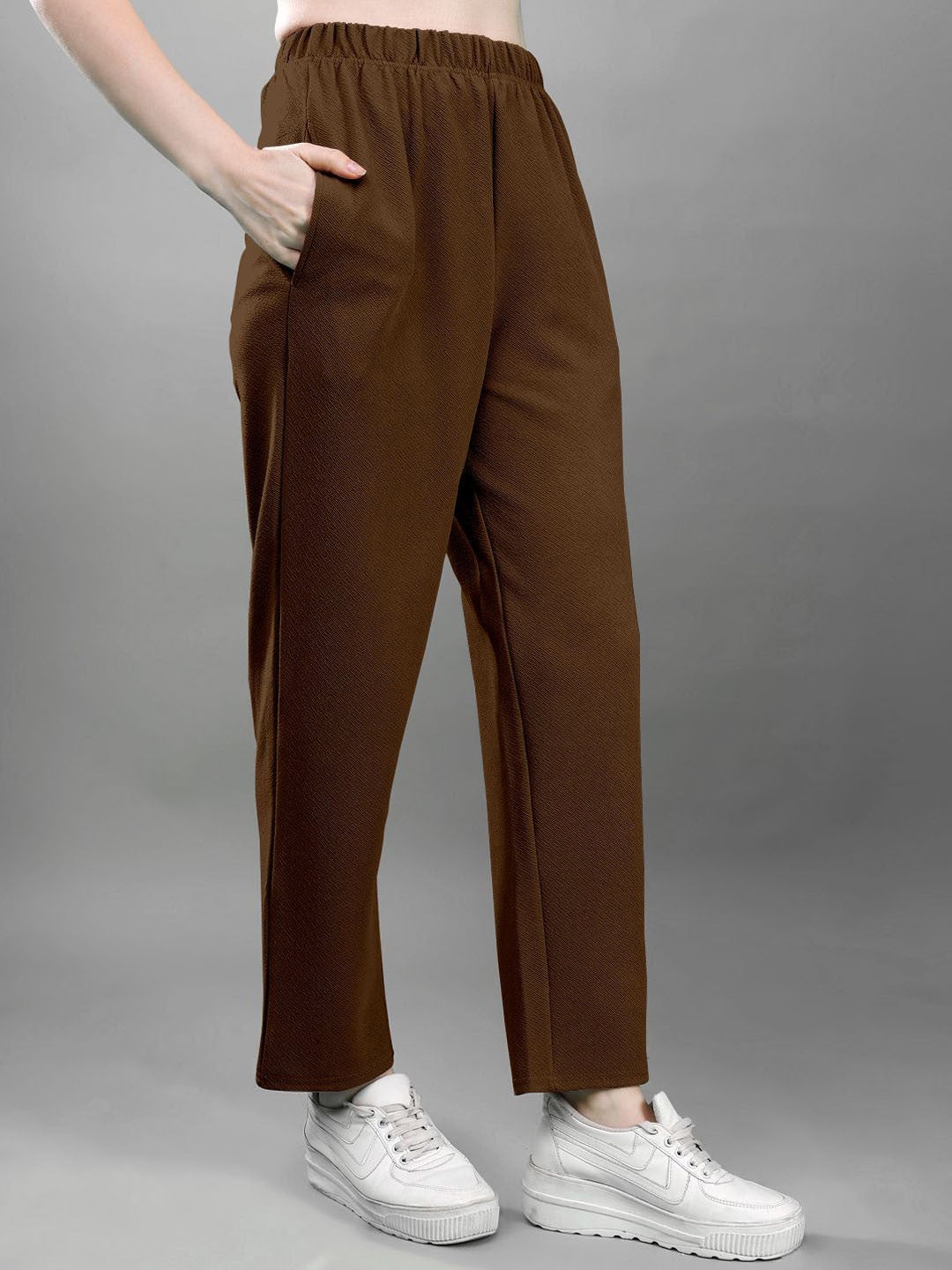 Women’s Co-Ord Set Relaxed Fit T-Shirt & Pants with Pockets